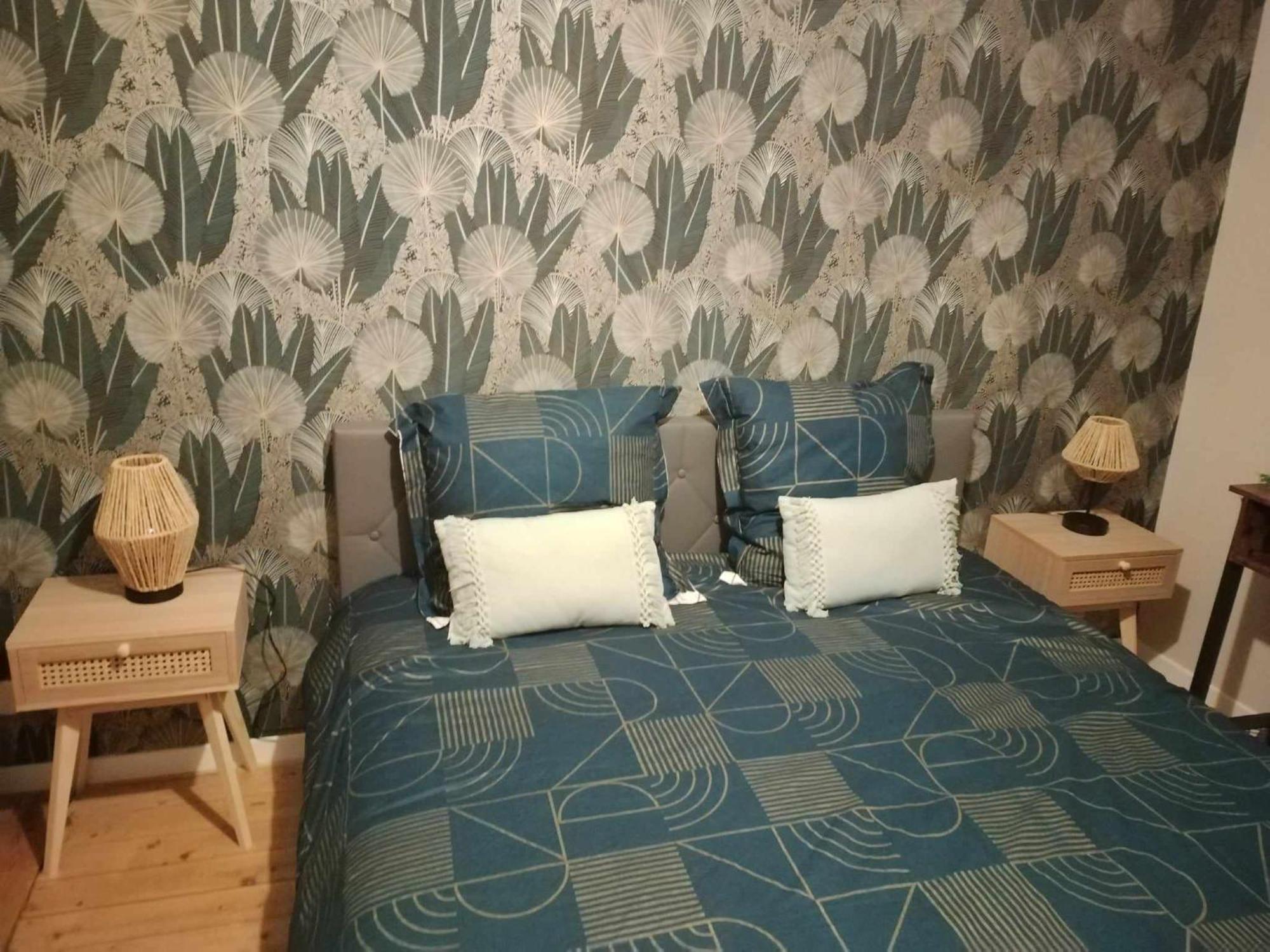 Chambre D'Hote Familiale De La Maison Bleue Lanvallay 외부 사진